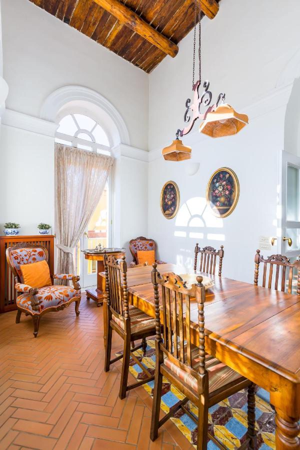 Residenza Capano Charming House By Napoliapartments Exteriér fotografie